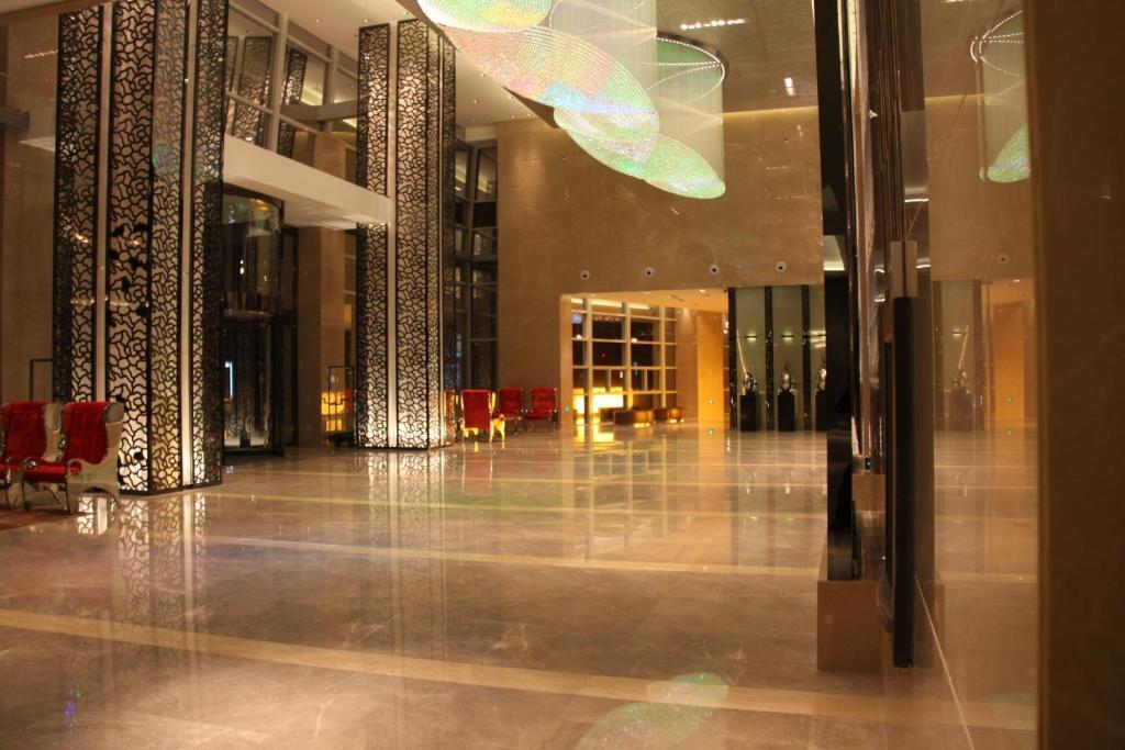 Grand Skylight International Hotel Ganzhou Chang Zhen Avenue Exterior foto